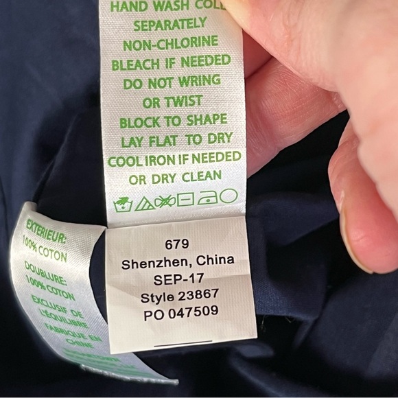 Lilly Pulitzer Valli Shift Dress with Metallic Embroidery in Navy Size 00 - Picture 16 of 16